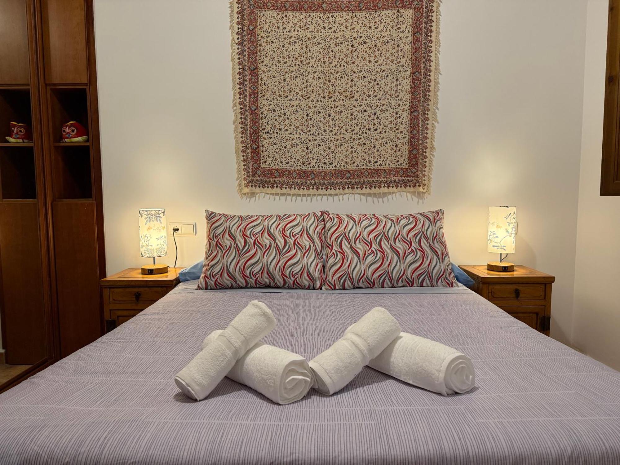 شقة Charming Albaicin Patio Flat Free Onsite Parking غرناطة المظهر الخارجي الصورة